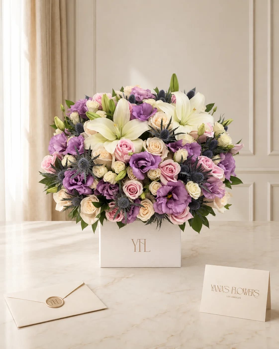 Lavender Étoile flower box arrangement by Yana's Flowers